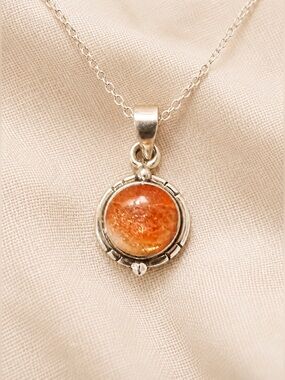 Natural Sunstone 1/2" Round Cabachon 925 Sterling Silver Pendant NEW #678
